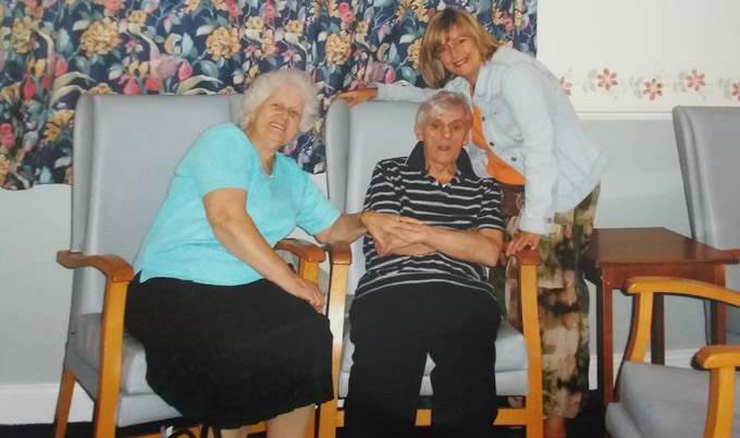 Marjorie, Harry and Debbie Ainscow Marjorie, Harry and Debbie Ainscow